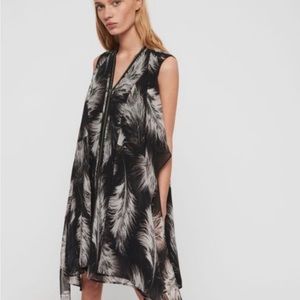 Black jayda feathers dress size medium  brand new with tags